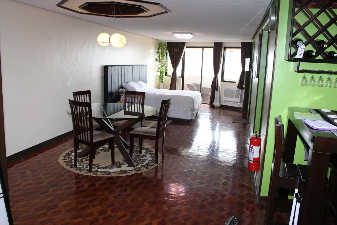Manila Bay Serviced Apartments Экстерьер фото