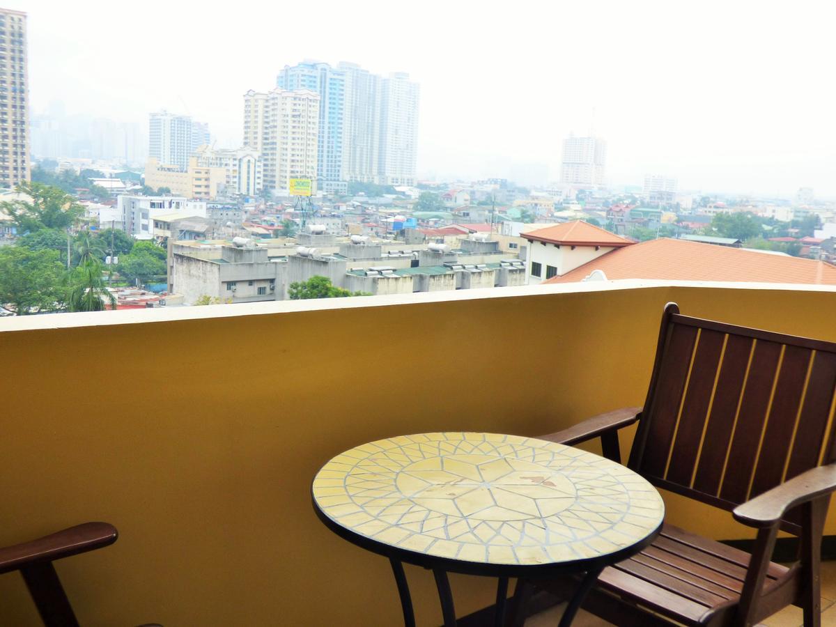 Manila Bay Serviced Apartments Экстерьер фото