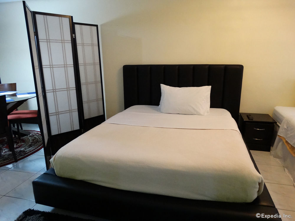 Manila Bay Serviced Apartments Экстерьер фото