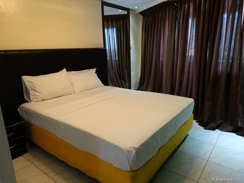 Manila Bay Serviced Apartments Экстерьер фото