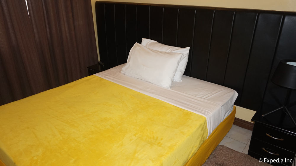 Manila Bay Serviced Apartments Экстерьер фото