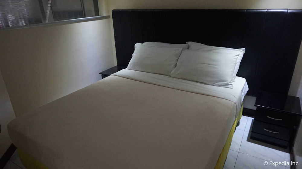 Manila Bay Serviced Apartments Экстерьер фото