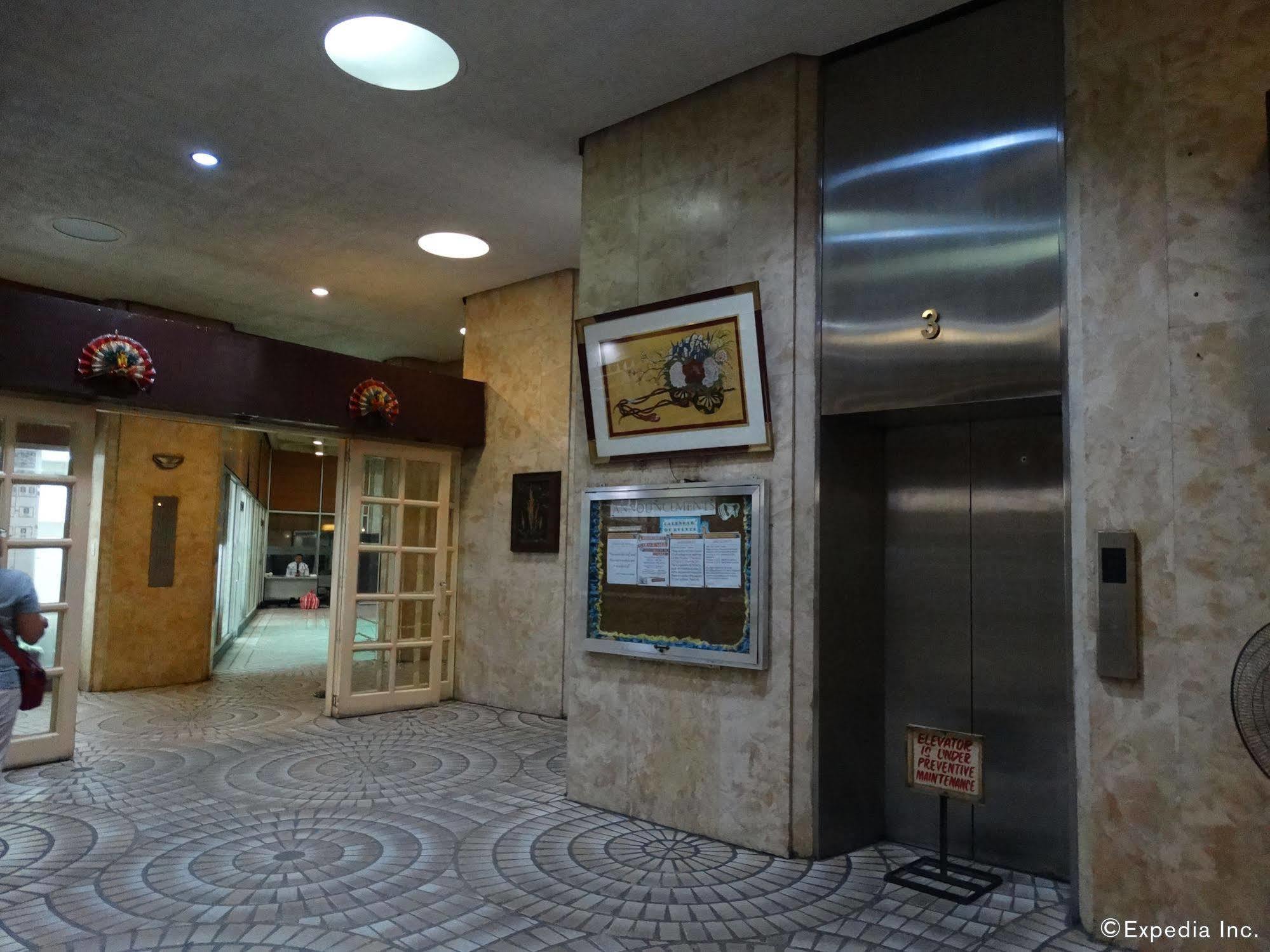 Manila Bay Serviced Apartments Экстерьер фото